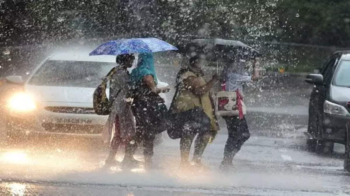 Uttarakhand Weather Update: अगले 2 दिन प्रदेश के अधिकतर जिलों में भारी बारिश का अलर्ट, जानें IMD का ताजा अपडेट