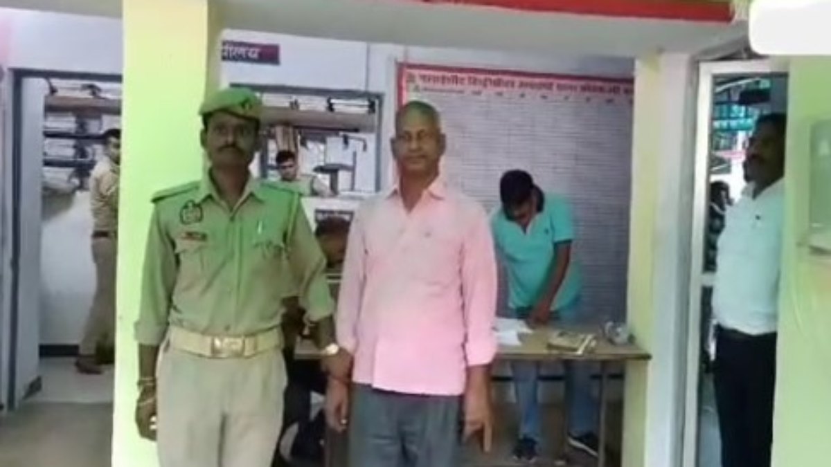घूस बिना नहीं होता काम! JE ले रहा था 10 हजार की रिश्वत, एंटी करप्शन टीम ने रंगेहाथों किया गिरफ्तार