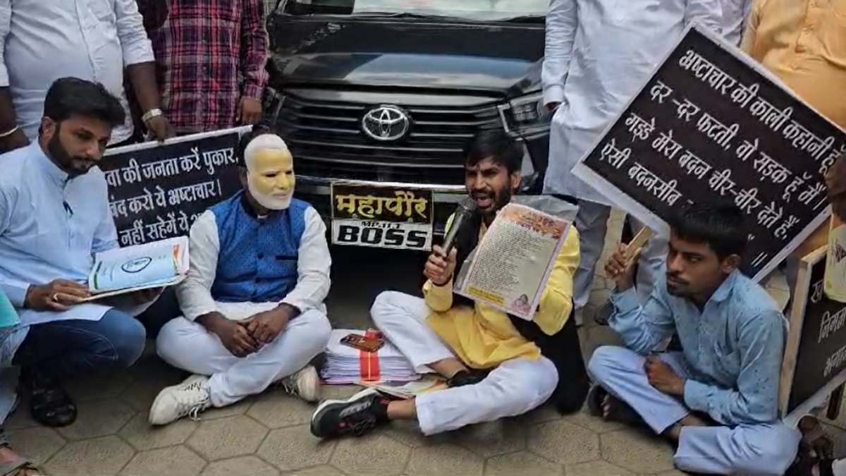 नगर निगम नेता प्रतिपक्ष पर केस दर्ज: सम्मेलन के दौरान निगम परिसर में बिना अनुमति लाउडस्पीकर लगाने व भीड़ एकत्रित कराने का आरोप