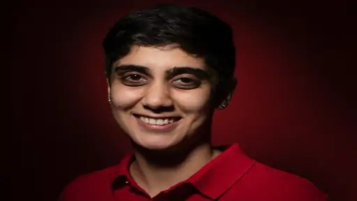 Zomato Co-founder Akriti Resigns: आकृति चोपड़ा के इस्तीफे से बिगड़ा जोमैटो का खेल, जानिए कितने प्रतिशत गिरे शेयर…