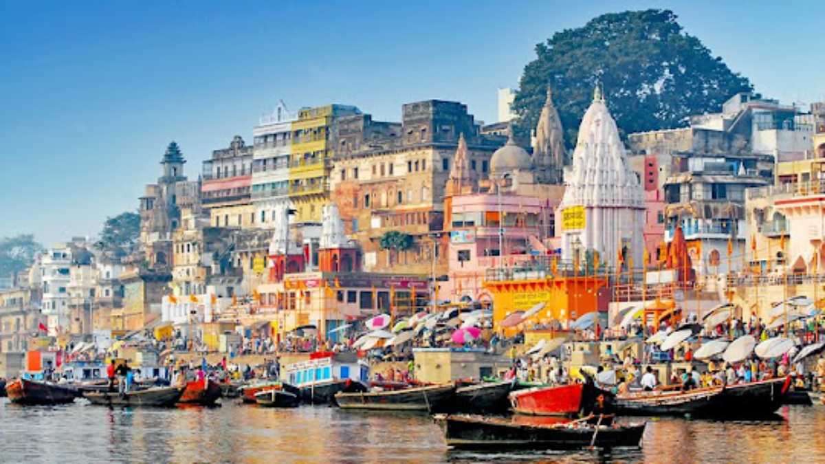 पर्यटकों को खूब भाया वाराणसी: 2023 में पूर्वांचल का टॉप धार्मिक और टूरिस्ट डेस्टिनेशन बना काशी, जानें इसकी वजह