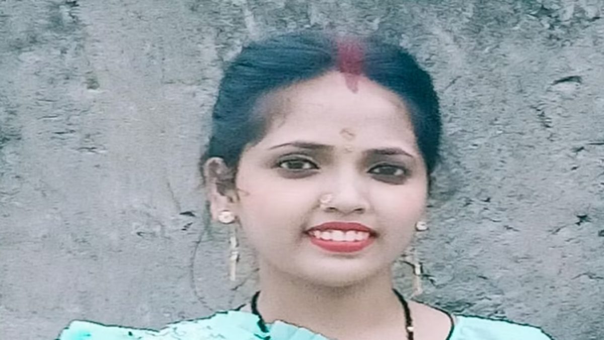 UP News : शादी के 10 महीने बाद विवाहिता की संदिग्ध मौत, मायकेवालों ने लगाया ये आरोप…