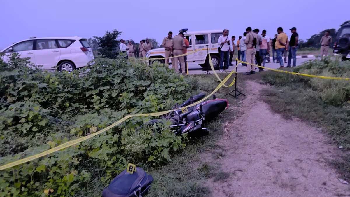 UP News : ज्वेलर्स की दुकान में करोड़ों का डाका डालने वाला मंगेश एनकाउंटर में ढेर, एक लाख का था इनाम