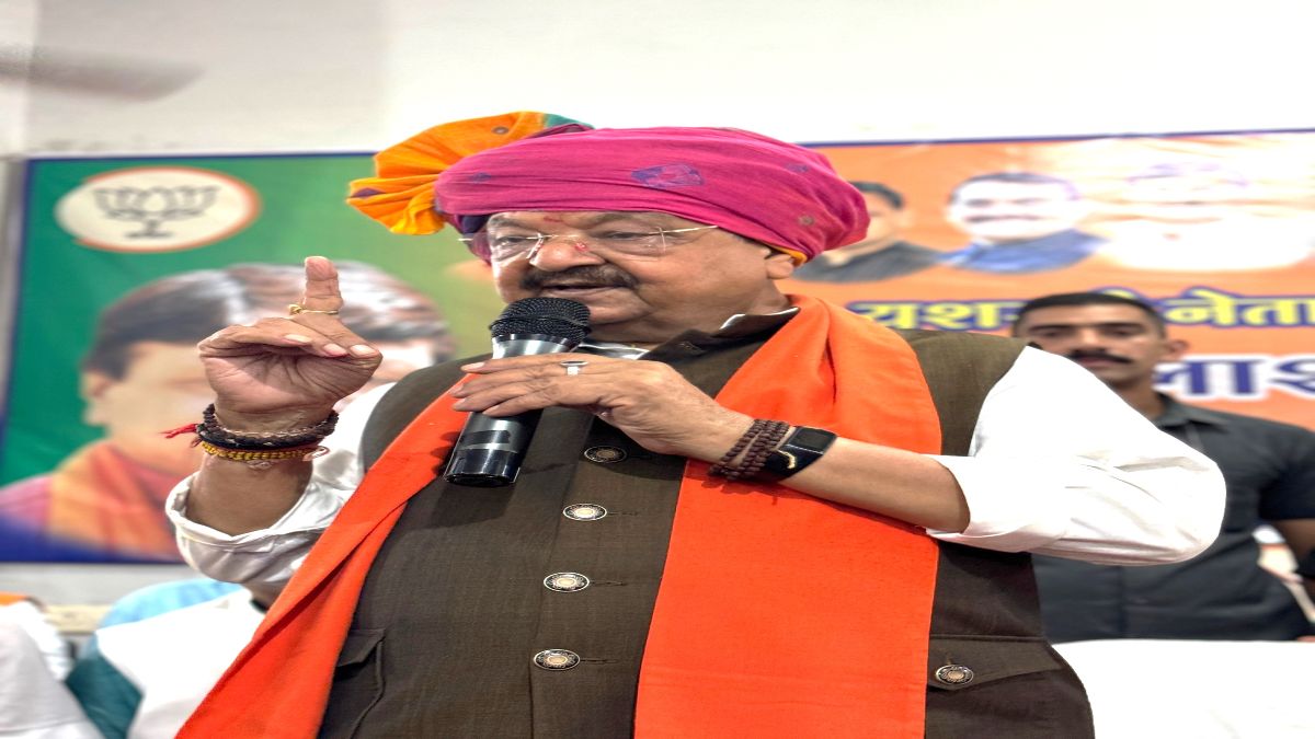 ‘विदेश में जाकर करते हैं बकवास’, मंत्री विजयवर्गीय का राहुल गांधी पर तंज, कहा- हम नॉन सीरियस नेता के बयान को नहीं लेते सीरियसली