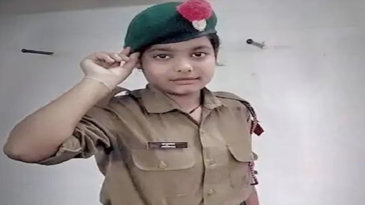 नवोदय विद्यालय में रैगिंग : सीनियरों से परेशान होकर 9वीं की छात्रा ने लगाई फांसी, हॉस्टल में मिली लाश