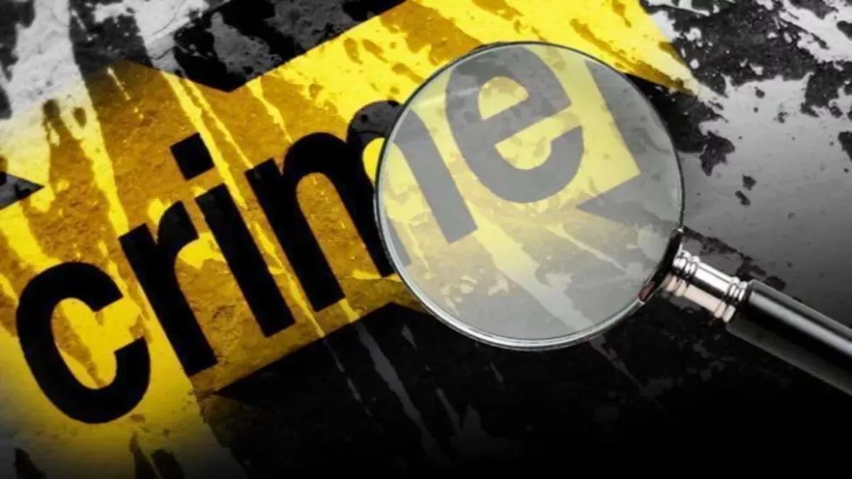 बेरहम मां : बच्चे को रस्सी से बांध मुंह में डाल रही थी मिर्च, पड़ोसी ने रोका तो उसकी भी बेरहमी से कर दी कुटाई