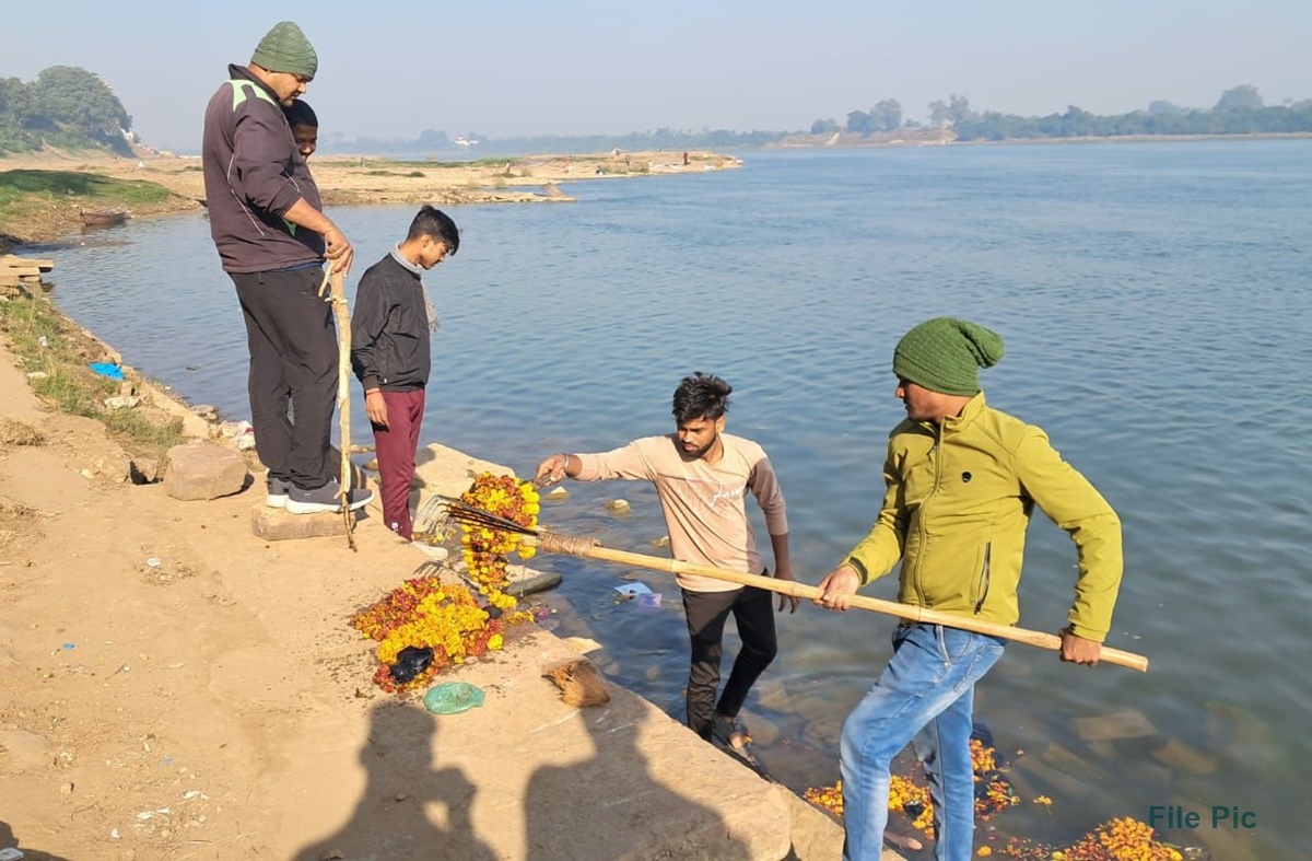 MP में 70 हजार जगह होगी साफ-सफाई: नर्मदा तट के 710 गांव होंगे क्लीन, राष्ट्रपति भी करेंगी सफाई सेवा