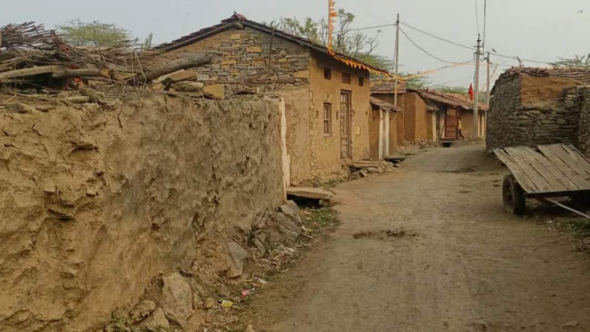 राजस्थान के इस गांव को मिला भारत के सर्वश्रेष्ठ पर्यटक गांव का खिताब, नहीं है यहां एक भी पक्का मकान…