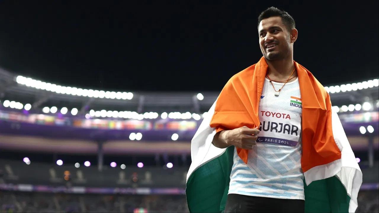एक्सीडेंट में खोया बायां हाथ, फिर भी नहीं मानी हार, कौन हैं सुंदर सिंह गुर्जर, जिन्होंने ब्रॉन्ज जीतकर किया कमाल