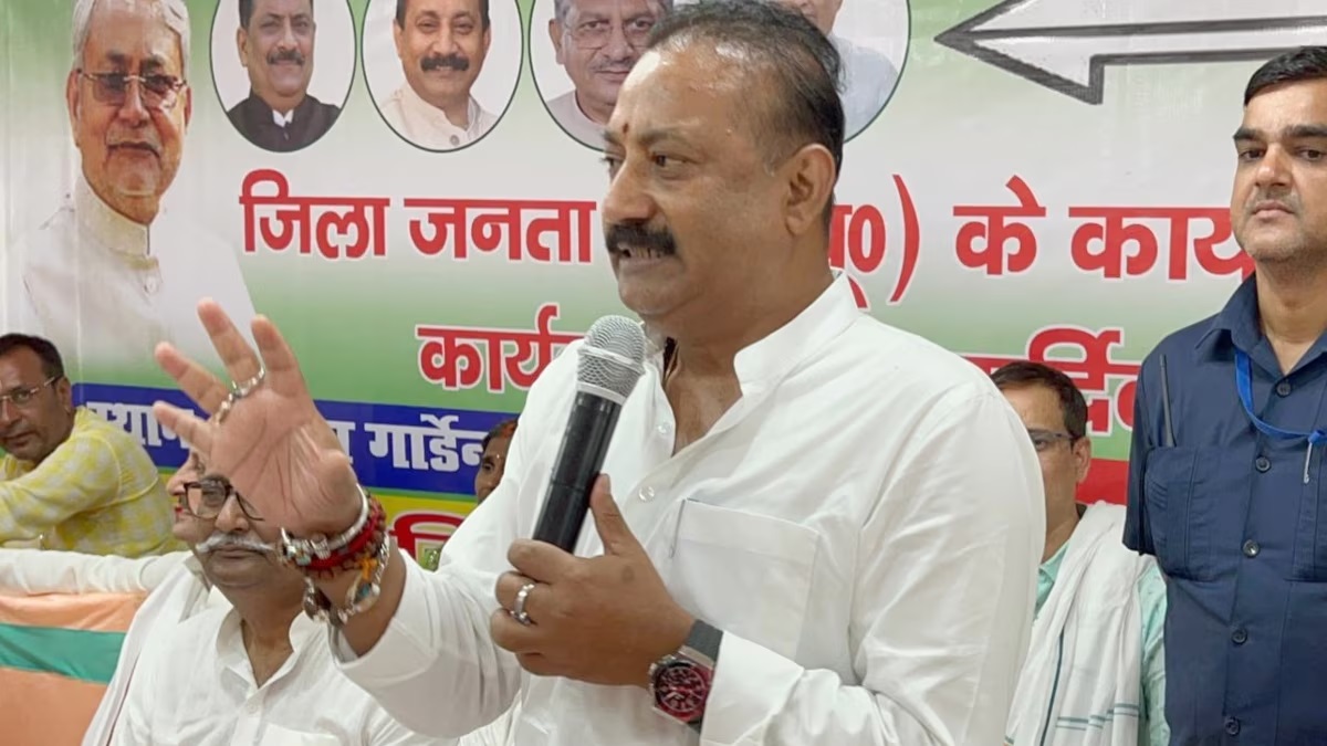 ‘2025 में 2020 प्लस सीट जीतेंग’, अशोक चौधरी की फिसली जुबान पर राजद ने ली चुटकी, कहा- ‘यथा राजा तथा दरबारी’