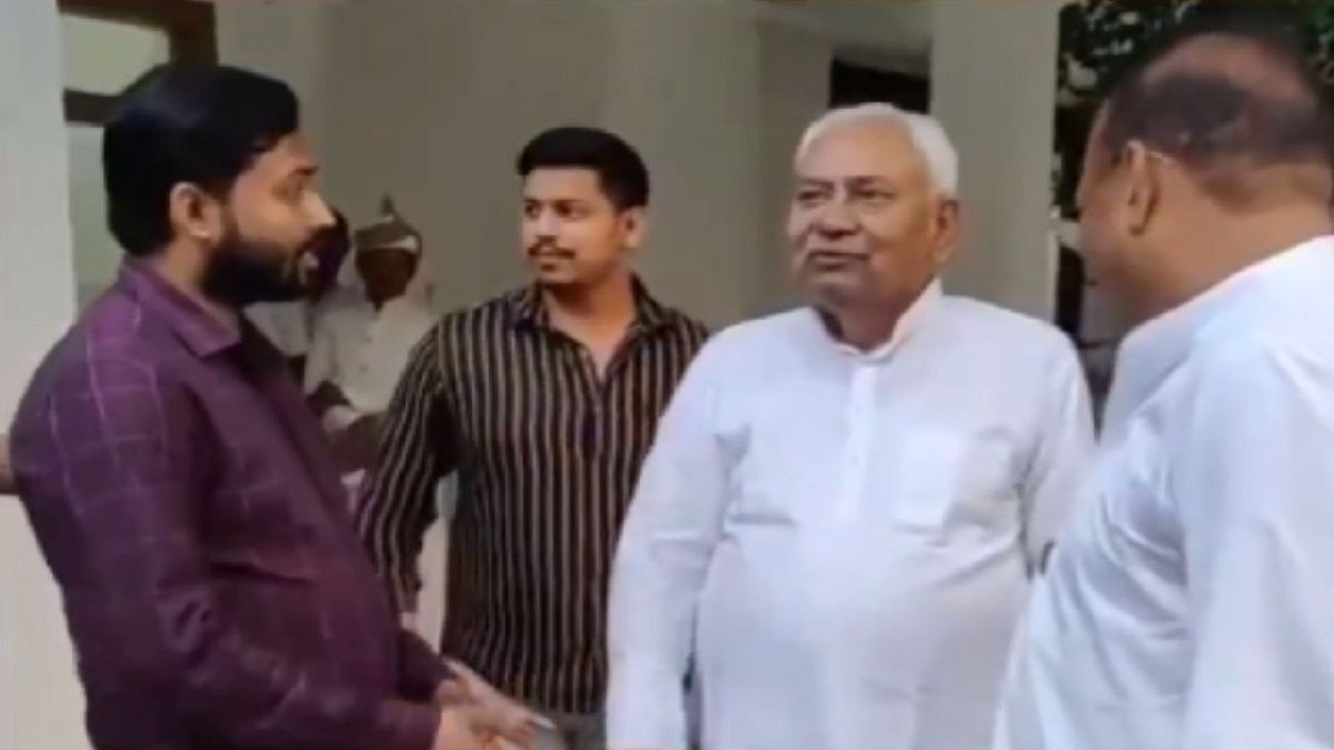 खान सर ने रखा राजनीति में कदम! CM नीतीश से मुलाकात के बाद राजनीतिक गलियारों में सियासी हलचल