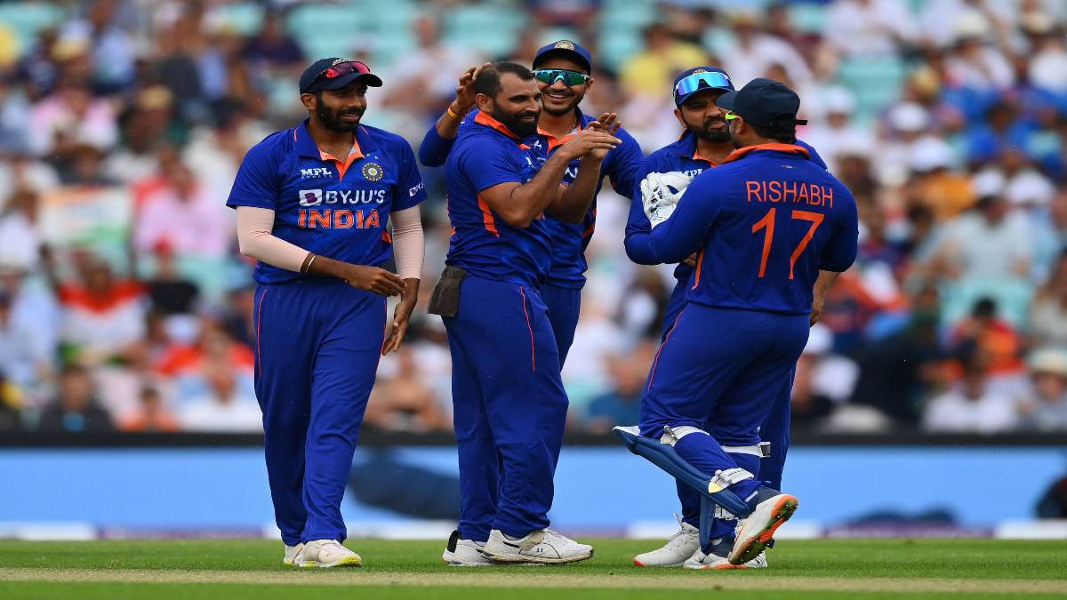 भारतीय क्रिकेट टीम के इस गेंदबाज के कोच को मिली धमकी, सोशल मीडिया पर अपलोड किया VIDEO, मामला दर्ज