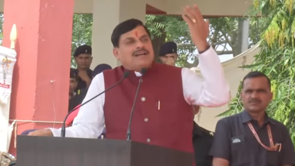 ‘सेना का जवान कागज से रिटायर्ड होता है, सेवा से नहीं’, भूतपूर्व सैनिकों की रैली में शामिल हुए CM डॉ मोहन, कहा- भारत के साथ अन्य देश आजाद हुए लेकिन…