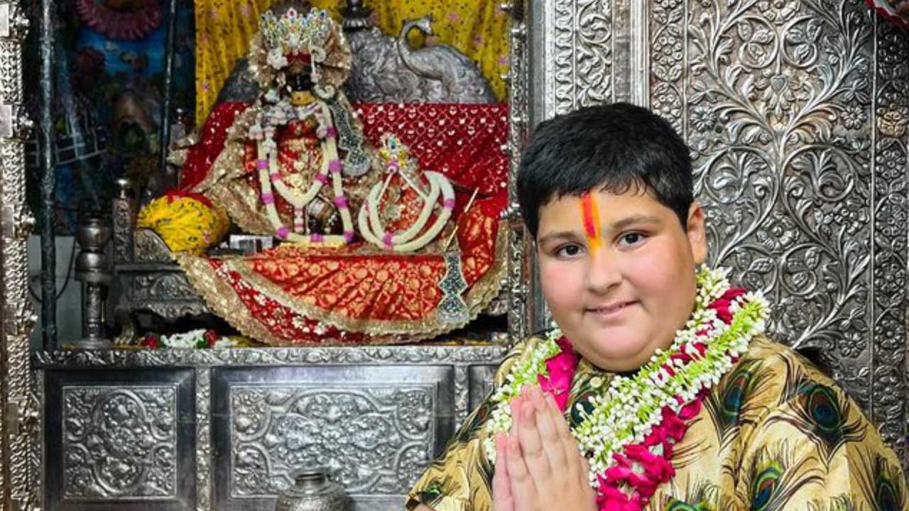 कौन हैं अभिनव अरोड़ा जो खुद को बताते हैं,भगवान कृष्ण का बड़ा भाई; इन दिनों क्यों हैं विवादों में
