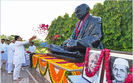 महात्मा गांधी और लाल बहादुर शास्त्री के सिद्धांतों ने देश को एक नई दिशा दी: मुख्यमंत्री भजनलाल शर्मा