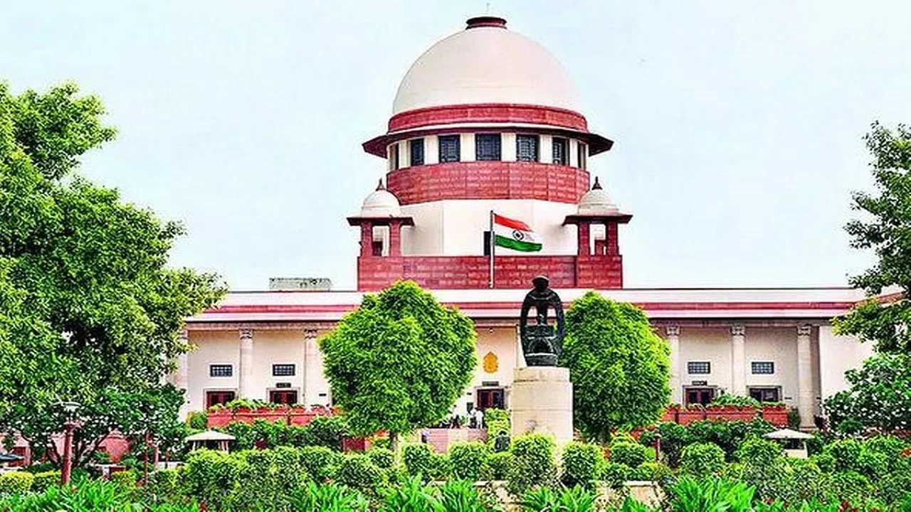 सुप्रीम कोर्ट ने 34 साल पुराना शराब पर फैसला पलटा ,CJI ने कहा- नहीं छीन सकते राज्य की शक्ति
