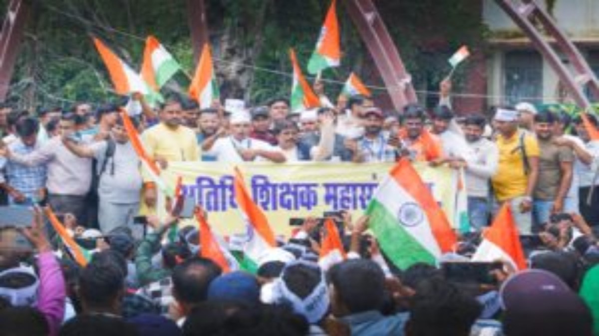 अतिथि शिक्षकों ने फिर खोला मोर्चा: भोपाल में आज बड़ा आंदोलन, महापंचायत की घोषणा का मांगेंगे जवाब