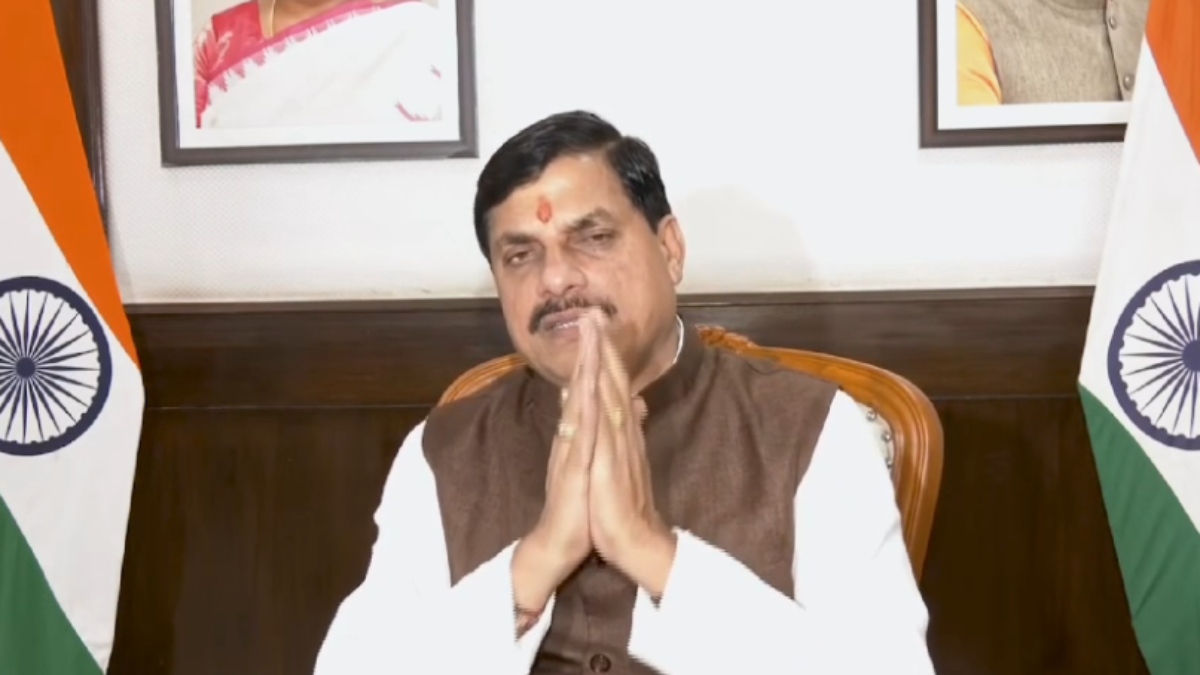 ‘पथ विक्रेताओं से सामान खरीदकर रोशन करें गरीबों की दीपावली’, CM डॉ मोहन ने प्रदेशवासियों से की ये भावुक अपील   
