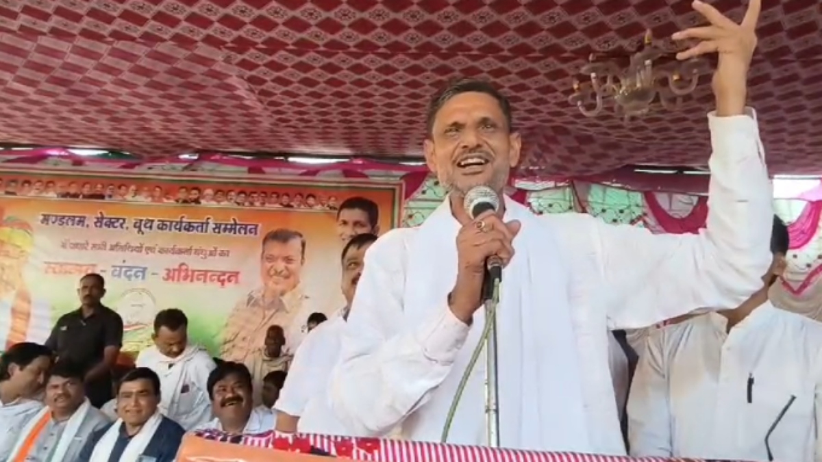 ‘कांग्रेस हारी तो मुंह काला कर रैली निकालूंगा’, उपचुनाव से पहले विधायक ने भरे मंच से सबके सामने किया बड़ा ऐलान, Video वायरल  
