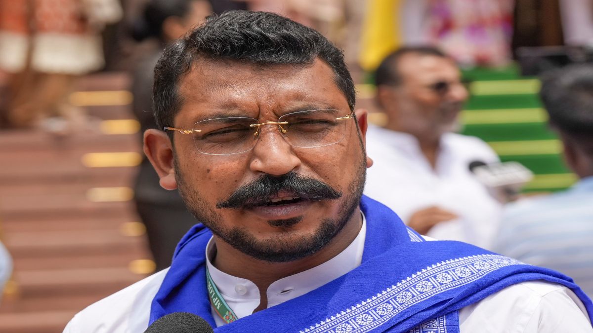 UP By Election: खैर विधानसभा सीट पर चंद्र शेखर आजाद ने उतारा उम्मीदवार, जानें किसे मिला टिकट