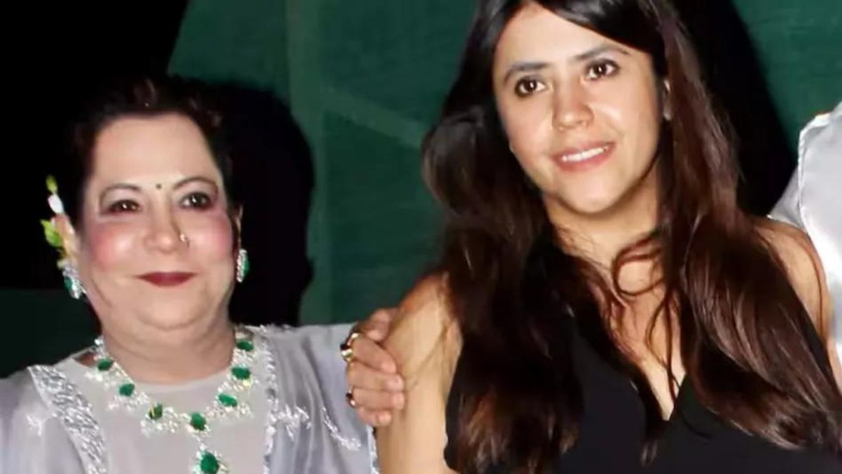 Ekta Kapoor: एकता कपूर और उनकी मां शोभा कपूर को मुंबई पुलिस ने किया तलब, दोनों से POCSO case में करेगी पूछताछ, जानें क्या है पूरा मामला