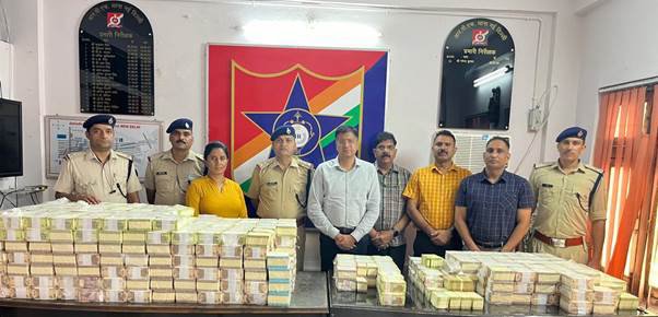 नई दिल्ली रेलवे स्टेशन पर RPF ने की बड़ी कार्रवाई, ₹4.01 करोड़ का सोना-चांदी और नकदी जब्त