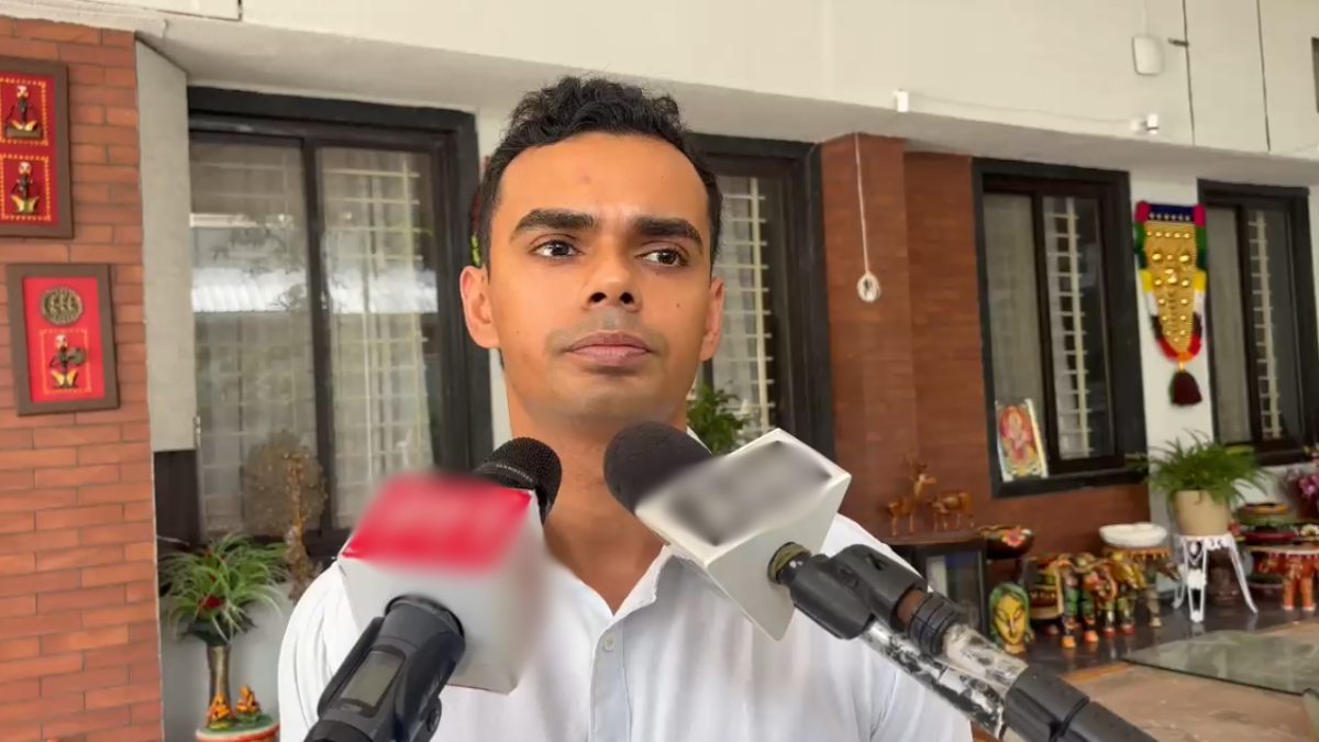 ‘बुधनी में ट्रिपल इंजन की सरकार’ कार्तिकेय चौहान ने रमाकांत भार्गव को बताया पितातुल्य, कहा- मेरे लिए कोई अंतर नहीं, पूरे समर्पण के साथ करूंगा प्रचार