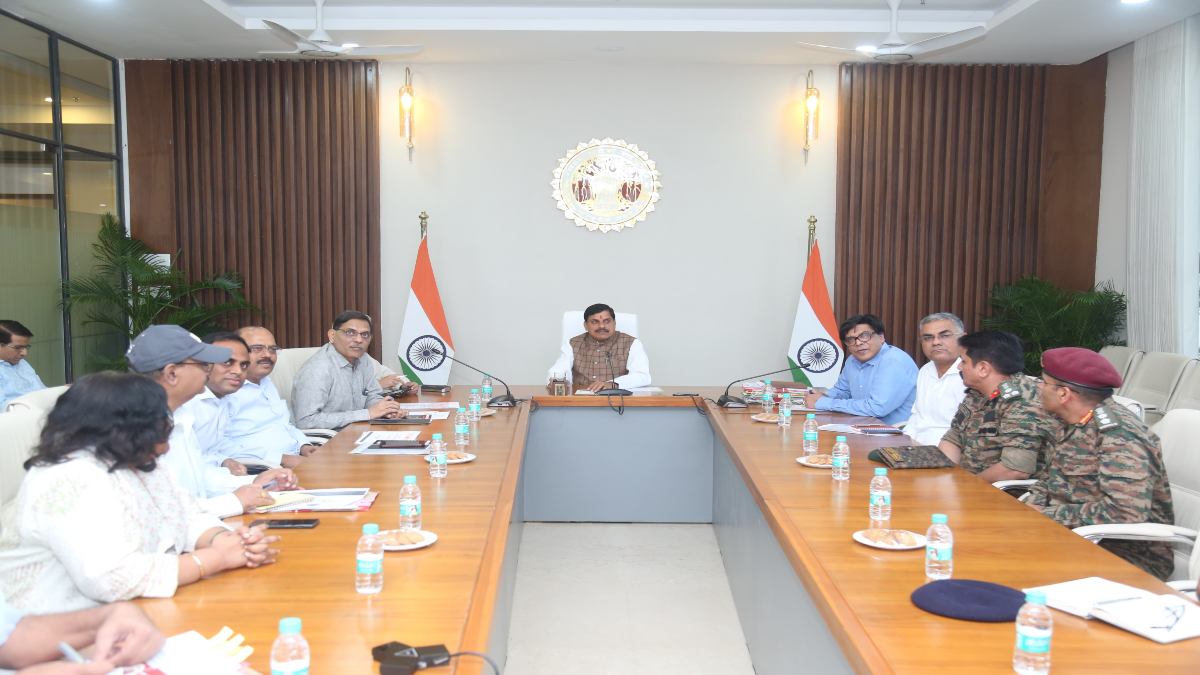 एमपी स्थापना दिवस पर चार दिन होंगे कार्यक्रम: CM डॉ मोहन ने अधिकारियों से की चर्चा, दिए ये निर्देश