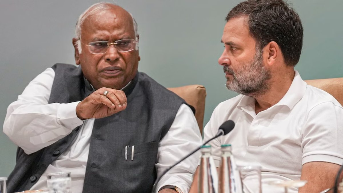 Maharashtra Congress Candidate List: महाराष्ट्र चुनाव के लिए कांग्रेस ने जारी की 16 प्रत्याशियों की तीसरी लिस्ट, सीट शेयरिंग के फॉर्मूले से राहुल गांधी नाराज