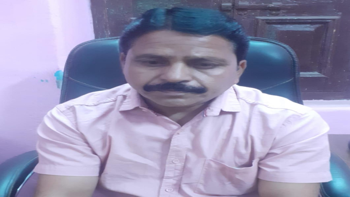 लोकायुक्त की बड़ी कार्रवाई, पंचायत समन्वयक अधिकारी 2 हजार की रिश्वत लेते रंगे हाथों गिरफ्तार 