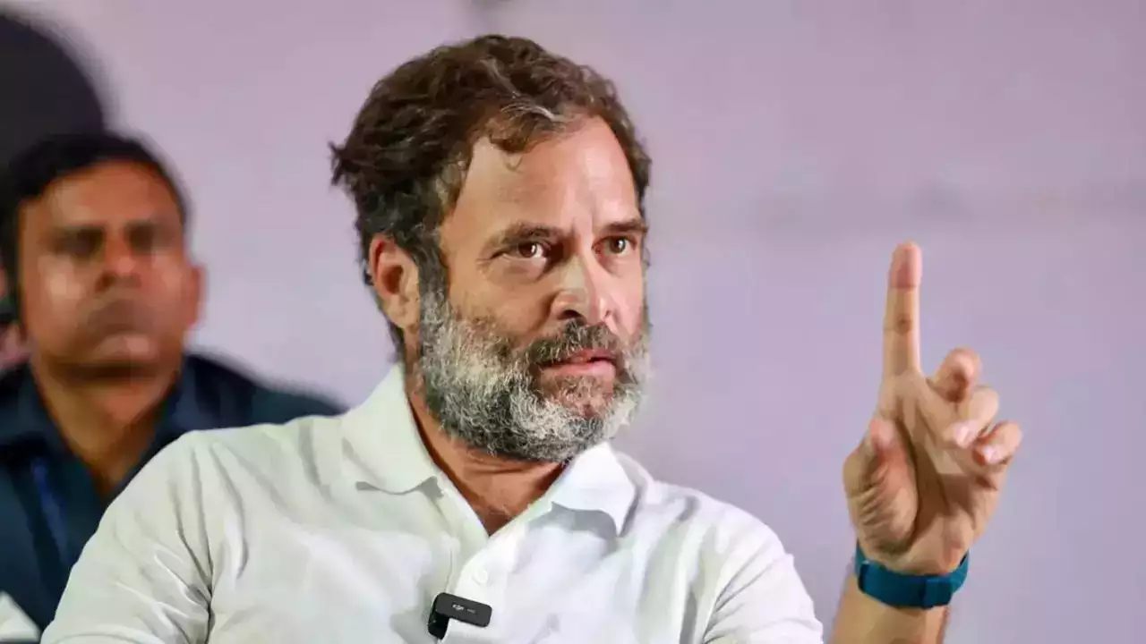 ‘युवाओं का एकलव्य जैसा अंगूठा काट रही सरकार…’, राहुल गांधी का बीजेपी पर हमला, कहा- न्याय मांगने पर छात्रों को भेजा जा रहा जेल 