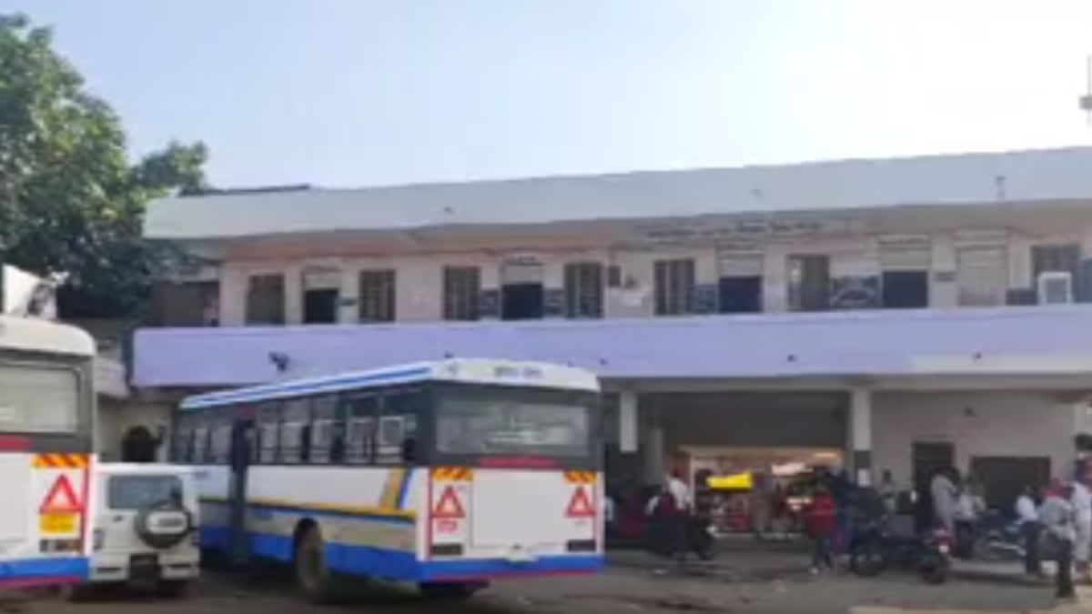 Rajasthan News: बिना टिकट यात्रा पर सख्त कार्रवाई, 12 कंडक्टर निलंबित