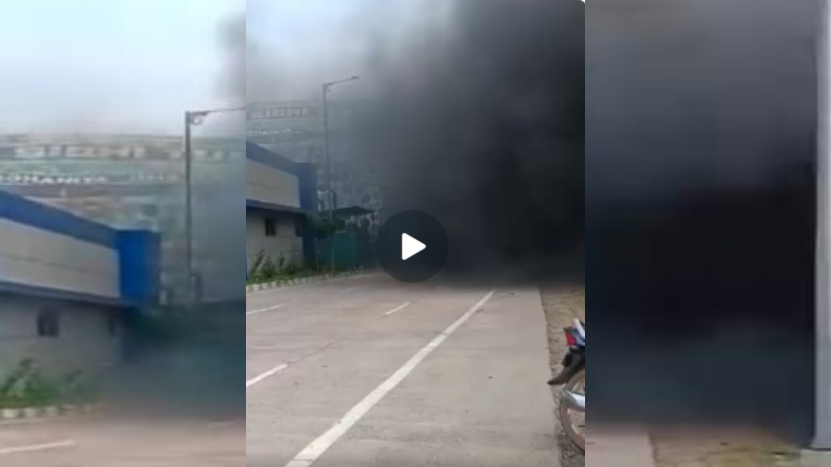 BREAKING: टनल में लगी आग, चारों तरफ धुआं देख लोगों में मचा हड़कंप