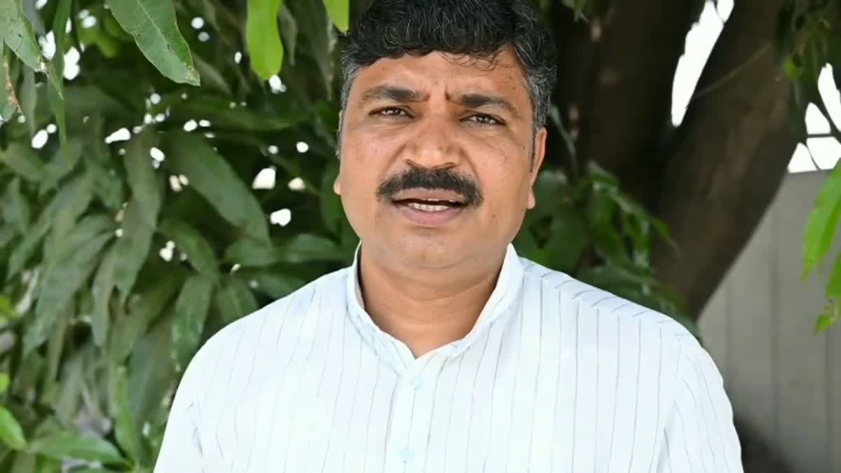Rajasthan Politics: टीकाराम जूली का दावा- भाजपा सातों सीटों पर हार की कगार पर, बहाने ढूंढ रही है