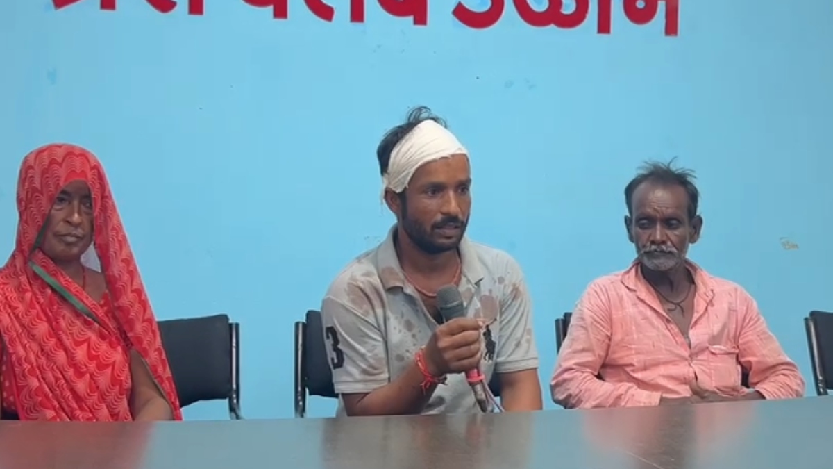 बच्चों की लड़ाई परिवार पर आफत बनकर आई: तलवार और लाठी डंडे लेकर घर में घुसे दबंग, मारपीट कर महिला के साथ की छेड़छाड़