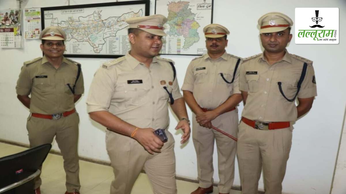 … जब छत्तीसगढ़ के इस IPS ने गाया गाना, तेरे मस्त-मस्त दो नैन… मेरे दिल का ले गए चैन…, Video Viral