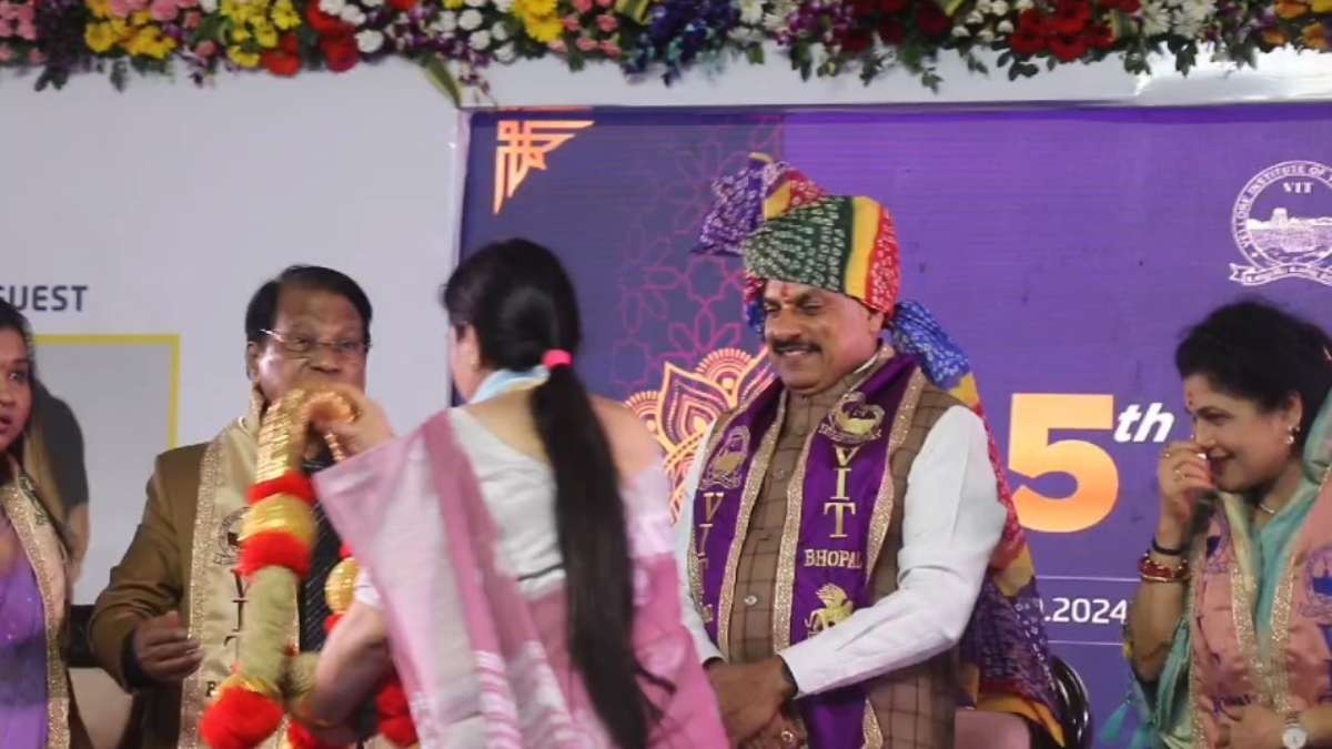 वीआईटी विश्वविद्यालय का दीक्षांत समारोह: CM डॉ. मोहन यादव हुए शामिल, कहा- देश की युवा शक्ति भविष्य के भारत की ध्वजवाहक