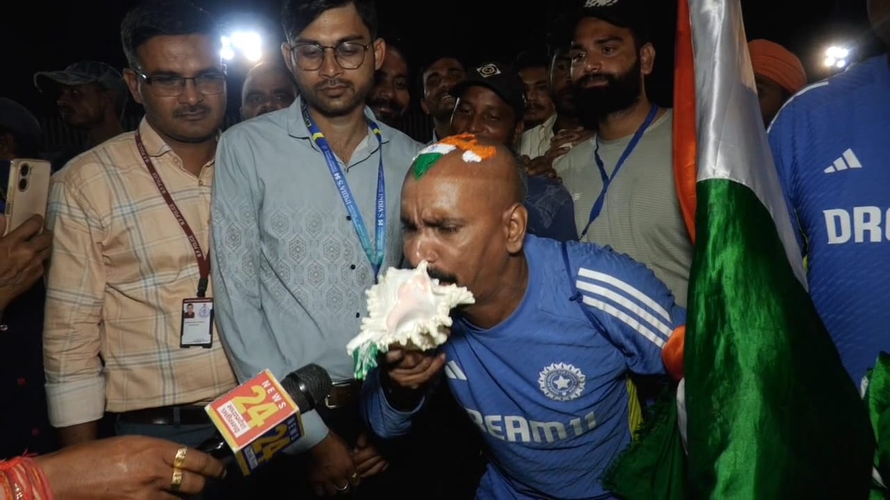 IND vs BAN T20 MATCH: सचिन तेंदुलकर का जबरा फैन पहुंचा ग्वालियर, कर दिया जीत का शंखनाद, स्टेडियम में देखते ही बढ़ जाता है टीम का मनोबल