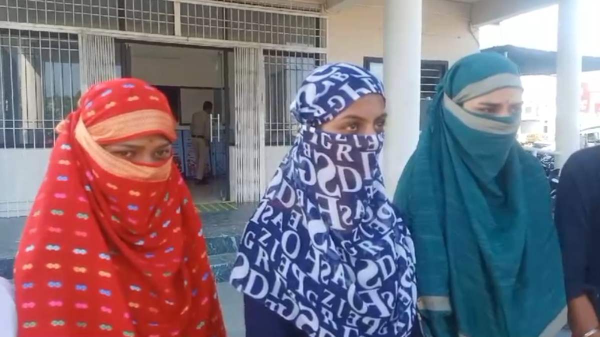 कैसे सुरक्षित रहेंगी बेटियां? MP में छात्रा से छेड़छाड़, सहेलियों के साथ पहुंची थाने