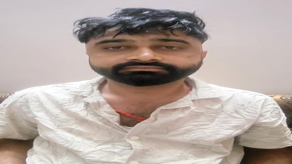 MD ड्रग्स का तीसरा आरोपी मंदसौर से गिरफ्तार: MP पुलिस की मदद से गुजरात ATS ने दबोचा, आरोपी दुबई और UK तक करते थे ड्रग्स सप्लाई