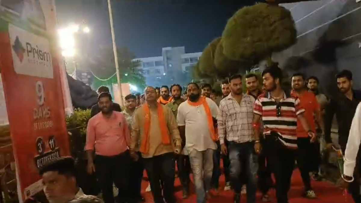 शारदीय नवरात्रि 2024ः हिंदू संगठनों ने फिर खोला मोर्चा, गरबा-दुर्गा पंडालों की कर रहे निगरानी