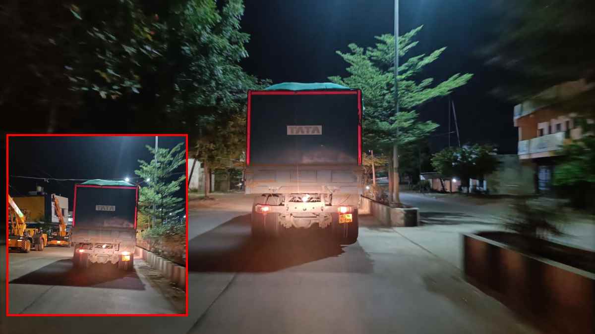 ‘नो एंट्री’ में रेत के डंपरों की एंट्री: कलेक्टर के आदेश की उड़ी धज्जियां, ओवरलोड वाहनों को देखते रह गए सीमा पर तैनात पुलिसकर्मी