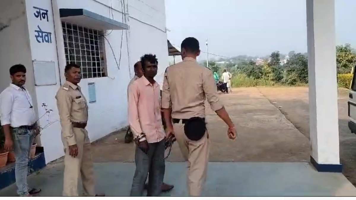 जानवर के शिकार के लिए बिछाए करंट वाले तार में फंसा नाबालिग, मौके पर हुई दर्दनाक मौत
