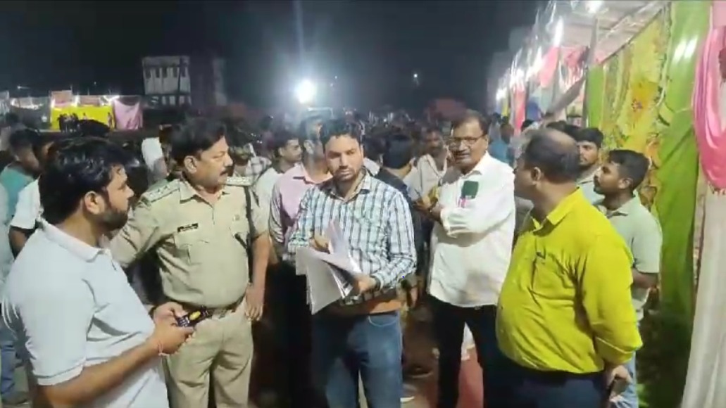 दिवाली से पहले पटाखा मंडी बंद: बिना लाइसेंस के संचालित हो रही थी दुकान, SDM ने दिए ये निर्देश