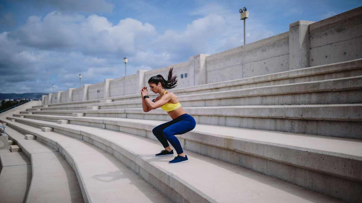 Jump Squat Technique: जंप स्क्वॉट्स करते हुए छोटी-छोटी गलतियों से लग सकती है चोट…