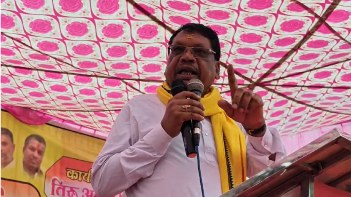 गोड़वाना गणतंत्र पार्टी प्रदेश अध्यक्ष के बिगड़े बोलः अमान पोर्ते ने बीजेपी MLA और MP को बताया नालायक, कहा- कलेक्टर कमिश्नर को चैन से जीने नहीं देंगे