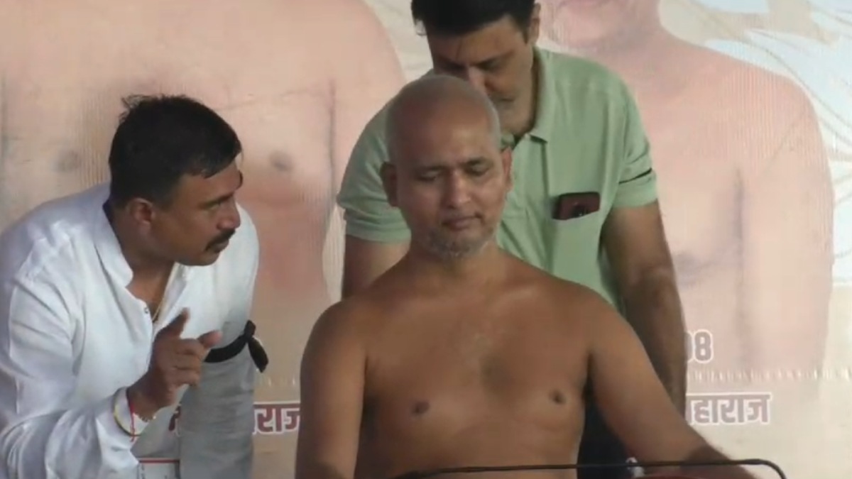 जैन मुनि का बड़ा बयान, अश्लीलता के खिलाफ सोशल मीडिया पर अभियान की आवश्यकता, पीएम मोदी से की ये अपील