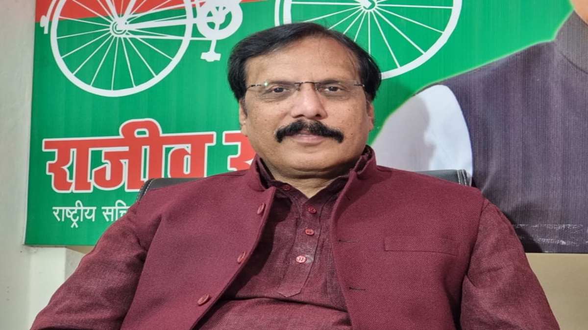 मुख्यमंत्री के निर्देश पर समाजवादी सांसद का पलटवार, मीटिंग की मुझे भी जानकारी नहीं दी जाती!