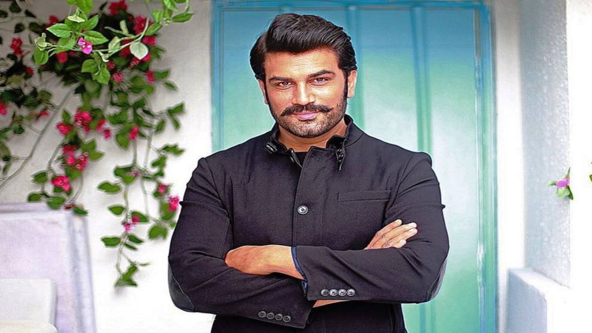HBD Sharad Kelkar : अपनी आवाज के लिए हर किसी को पसंद हैं शरद, एक समय सिर पर था कर्ज का बोझ, आज हैं इतने करोड़ के मालिक …