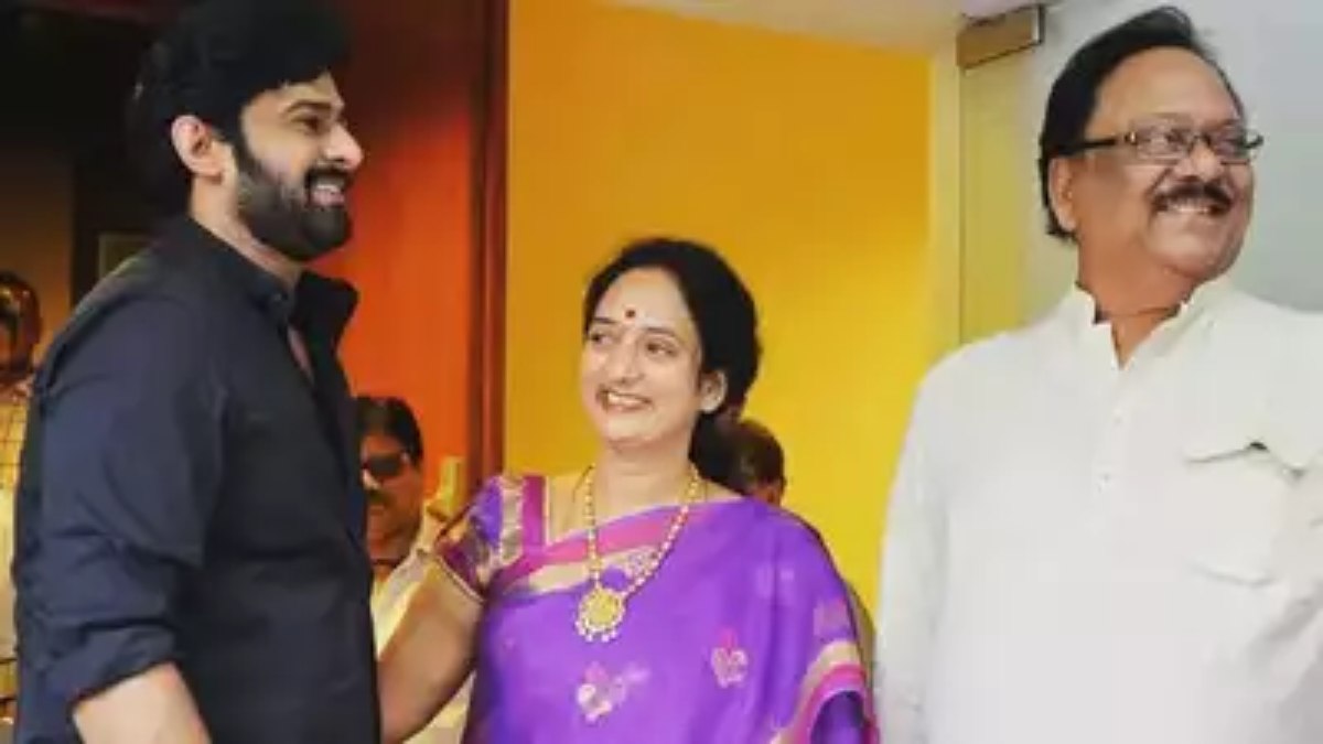 Prabhas जल्द करने जा रहे हैं शादी, आंटी Syamala Devi ने दिया बड़ा अपडेट …